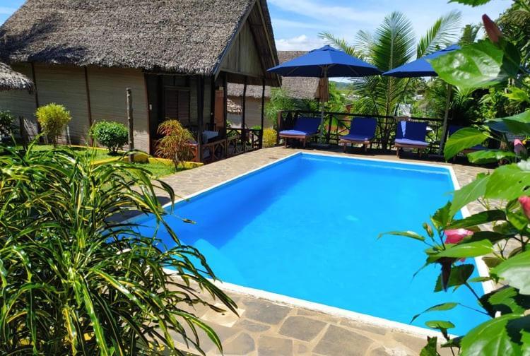 Bungalows Des Tropiques Нуси-Бе Экстерьер фото